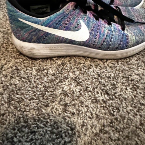 NIKE FLYNIT LUNAREPIC rainbow/multi-color used size 9 US WOMAN - Picture 9 of 11